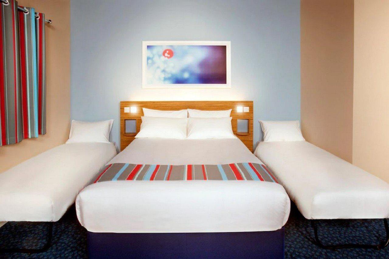 Travelodge Тейм Екстериор снимка