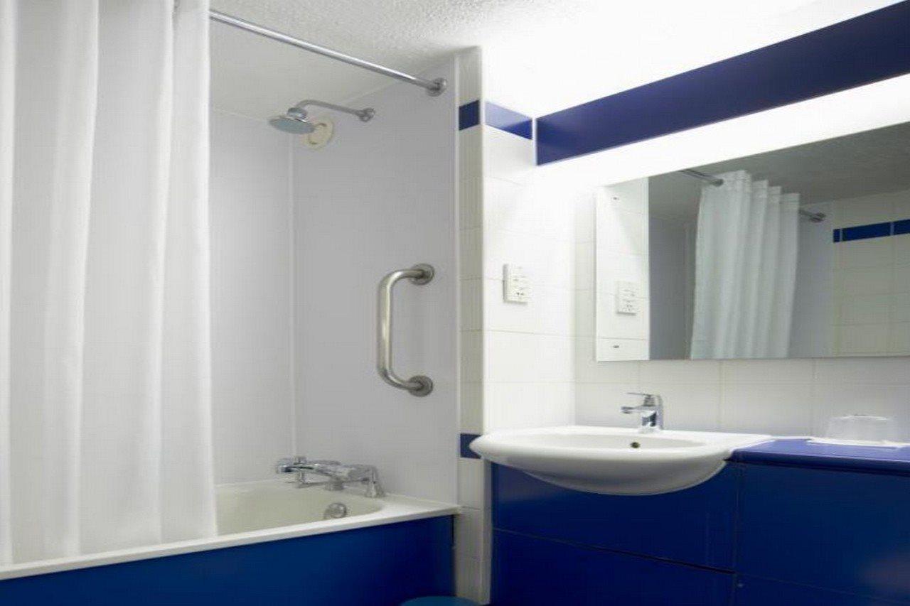 Travelodge Тейм Екстериор снимка